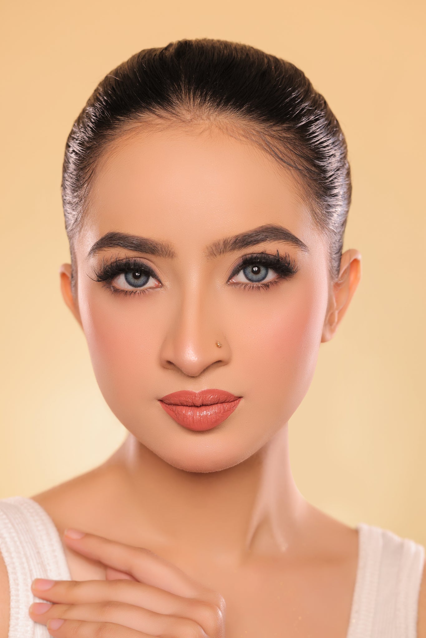 Icey Grey™ Premium Colored Contact Lenses