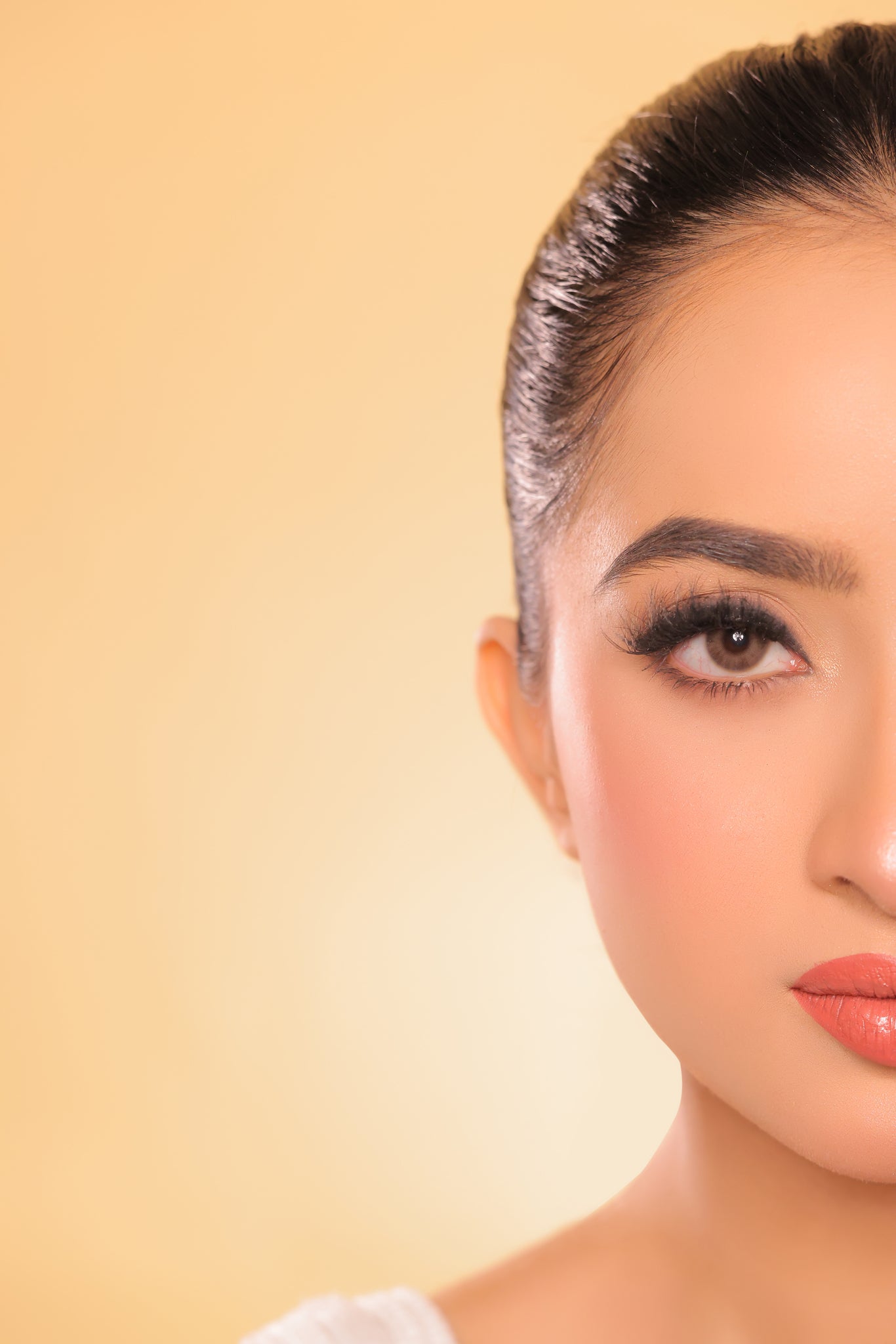 Cat Eye™ Glamour Colored Contact Lenses