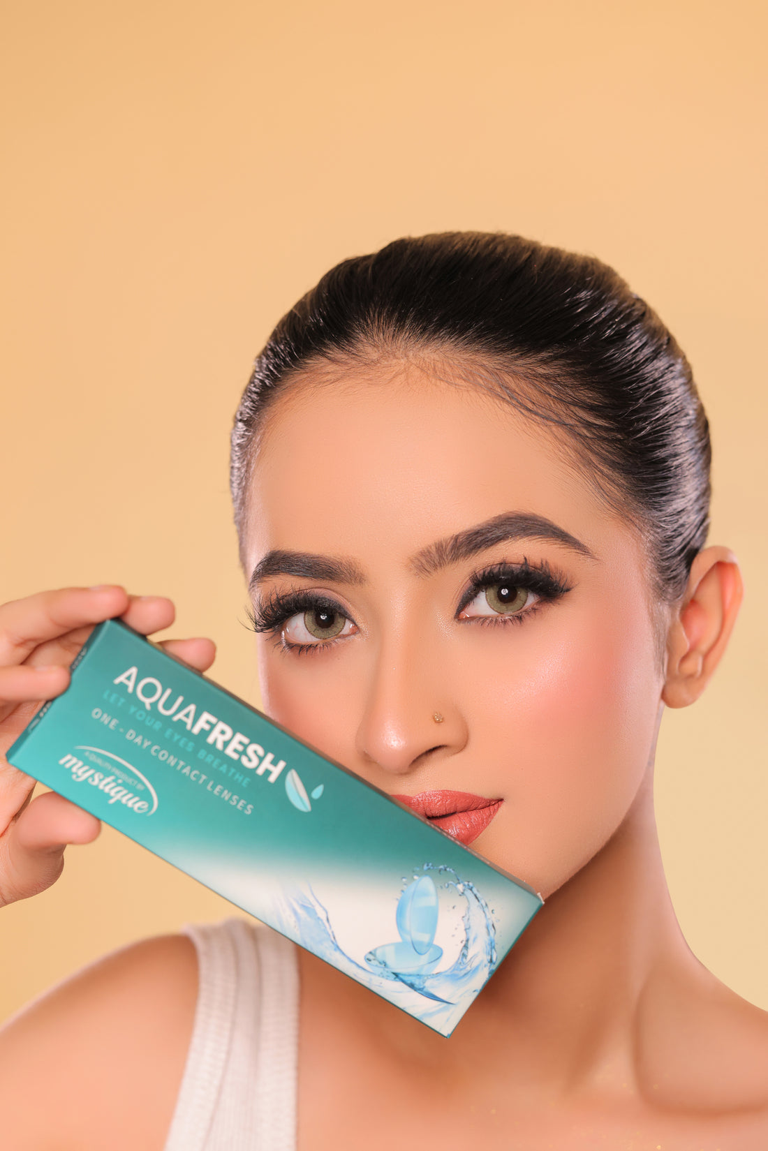 Luminous Grey™ Colored Contact Lenses