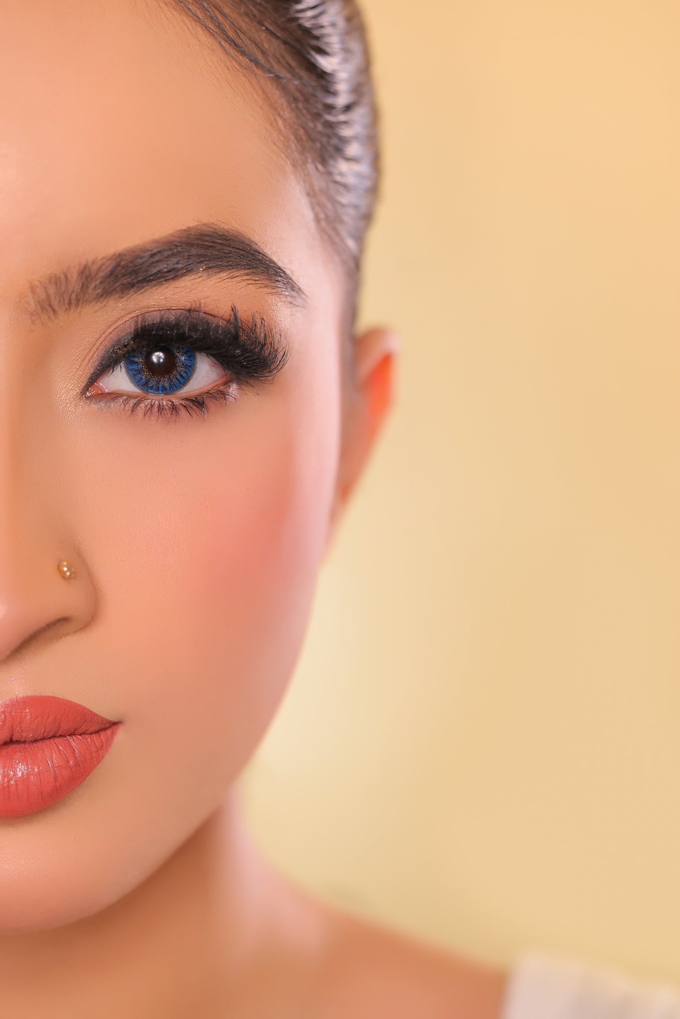 Blue Sapphire™ Premium Colored Contact Lenses