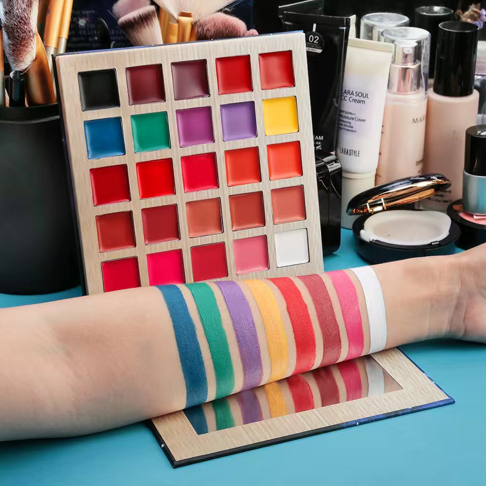 Delanci™ Velvet Matte Lip Palette
