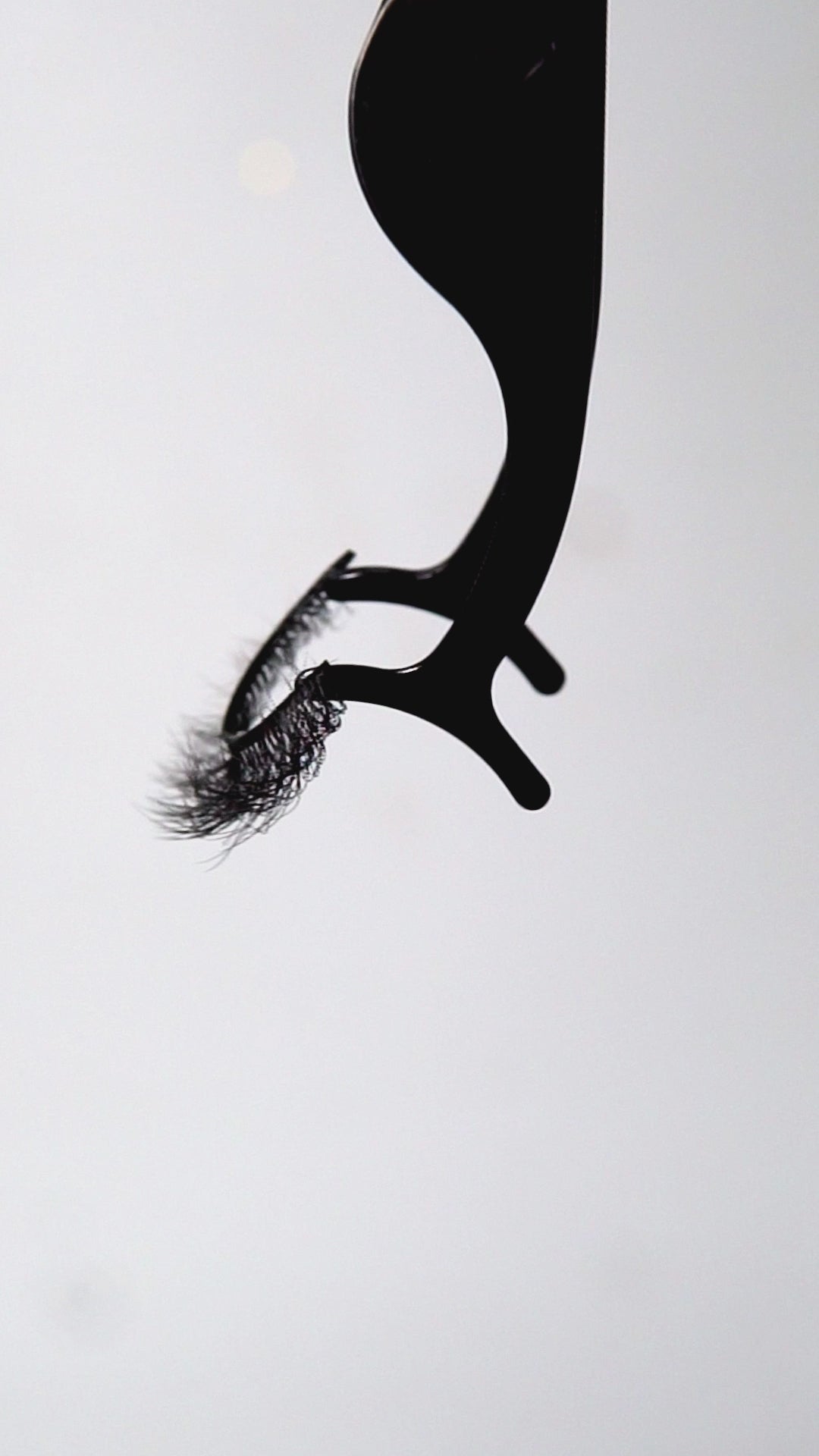 Mystique Hair C9 Wispy Mink Eyelashes – 10 Pair Multipack | Glamorous Winged-Edge False Lashes with Tapered Flutter